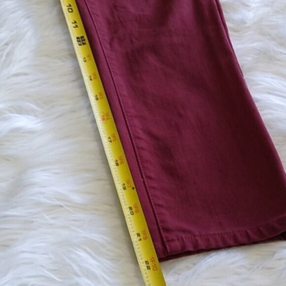 7 for All Mankind The Skinny Burgundy Cropped Jeans - Picture 13 of 16